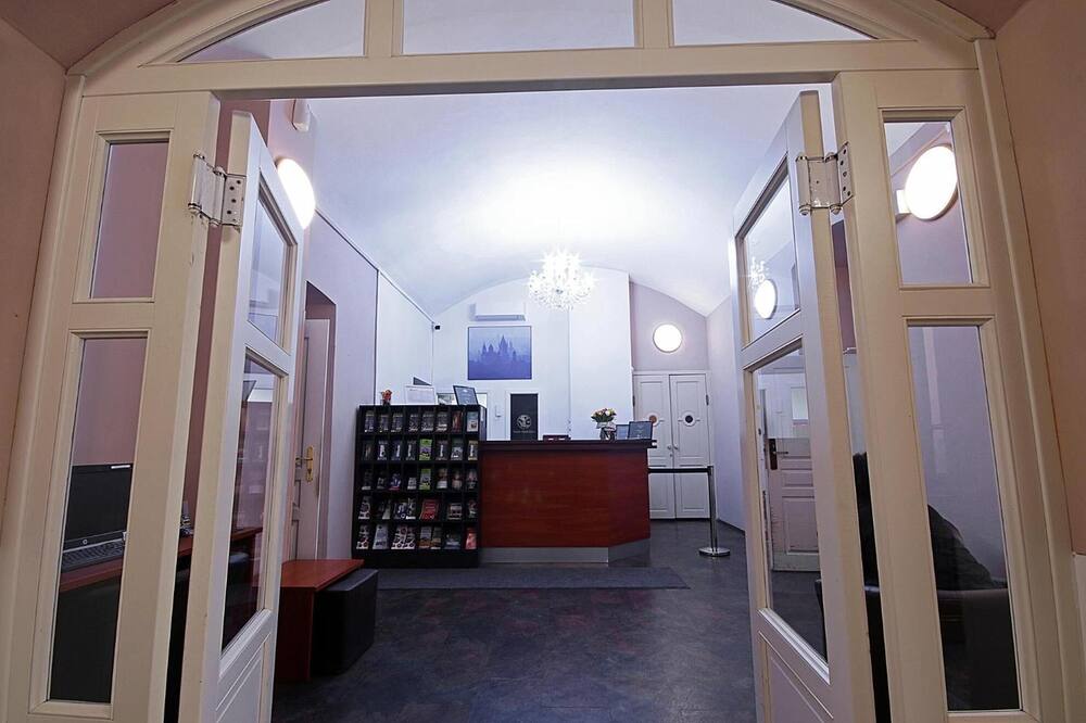 ホテル ズラタ ヴァハ 写真