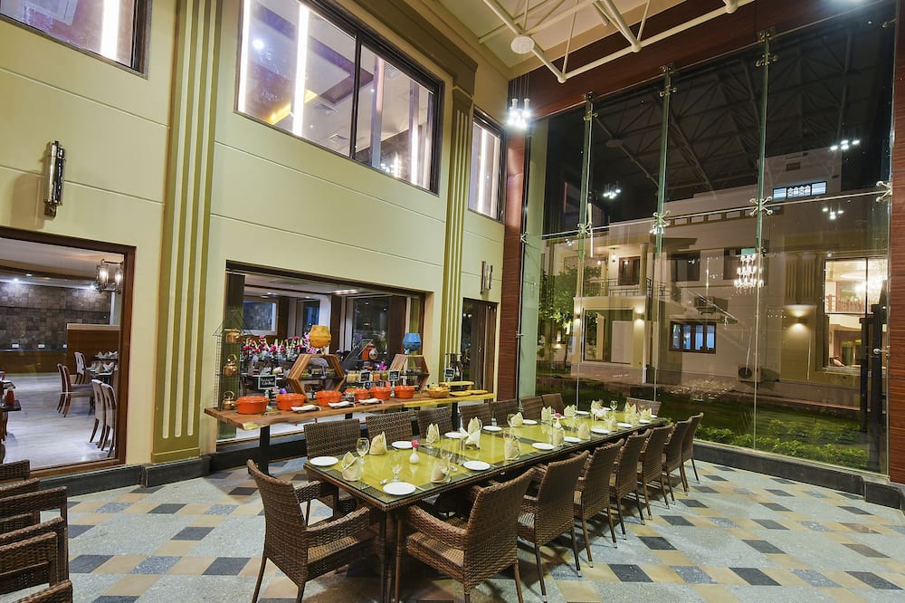 ラリヤ リゾート 写真