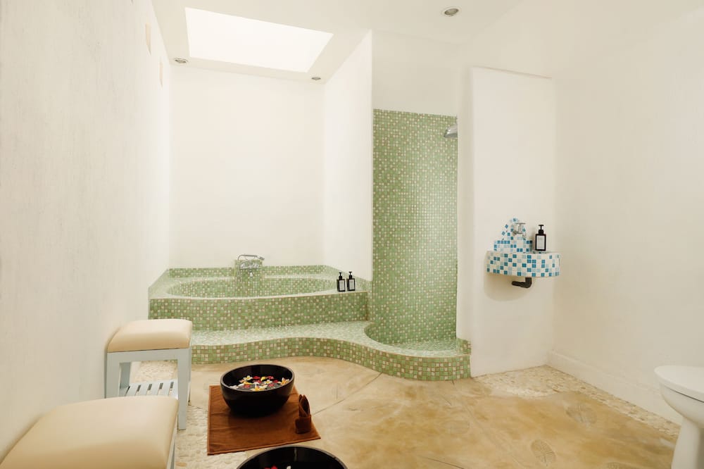 ホテル プリ テンポ ドゥルー 写真