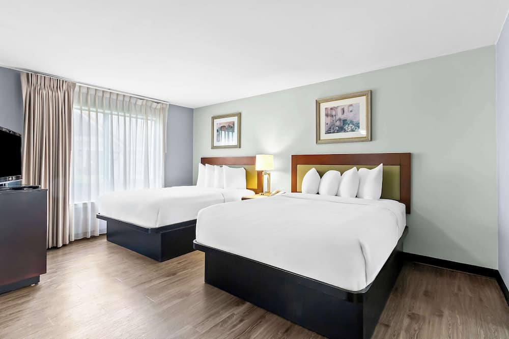 シュアステイ スタジオ バイ ベストウェスタン ペンサコラ 写真