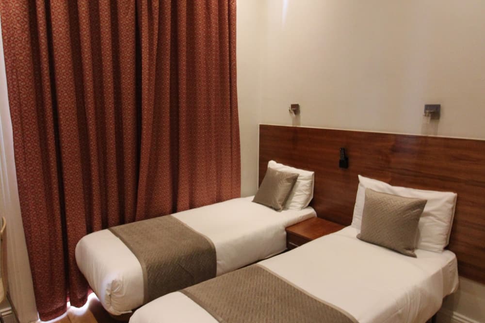 ウェッジウッド ホテル 写真