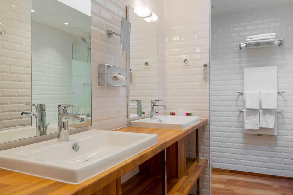 ホテル ジョージ アストテル 写真