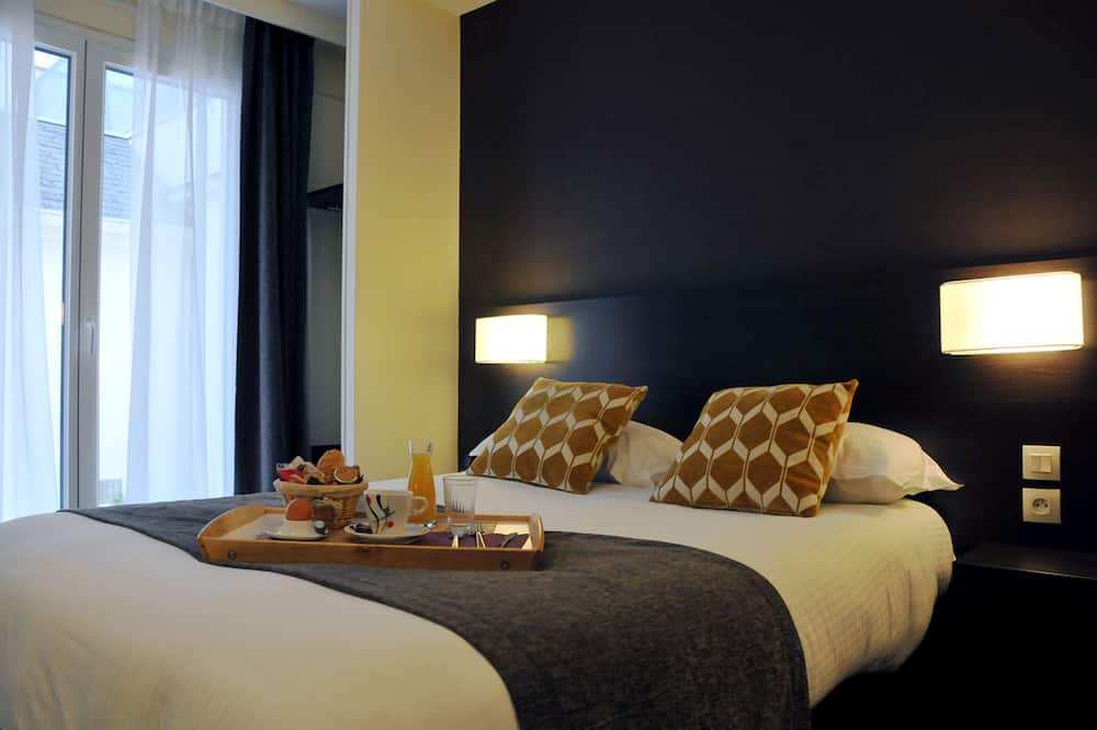 オテル デ カトラン 写真