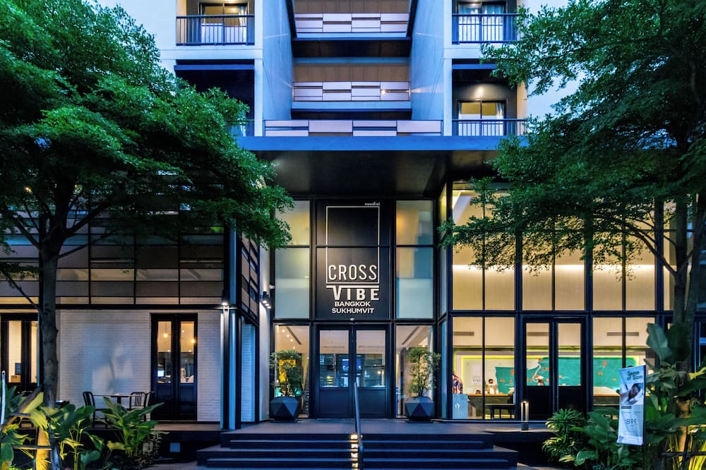 クロスバイブ バンコク スクンビット 写真