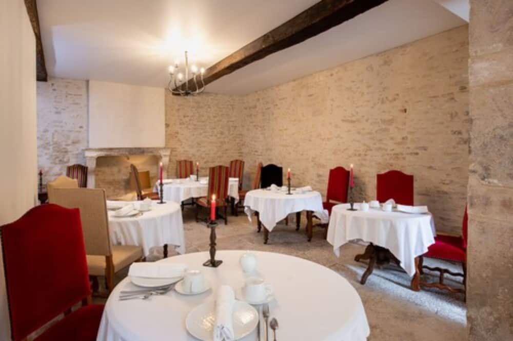 レ ロンパール オテルズ エ ドゥミュール イストリーク 写真