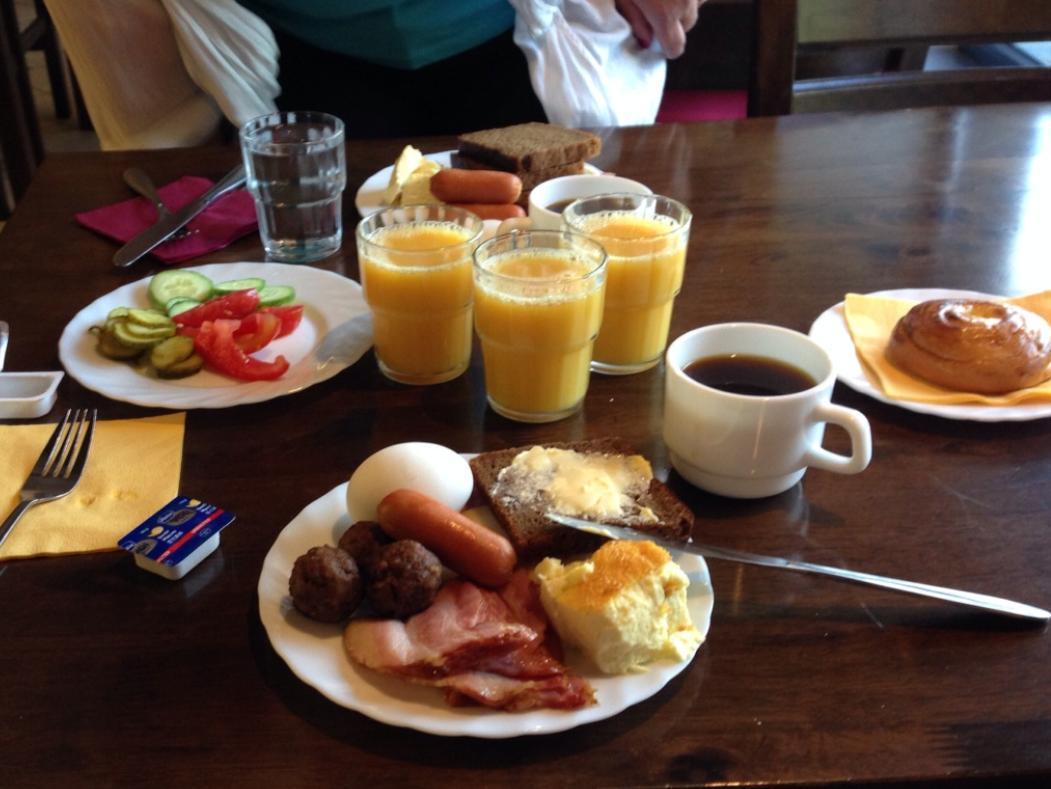 ホテル ジンゲル 写真