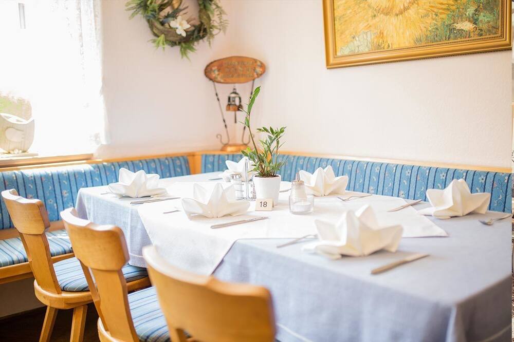 ホテル - レストラン ヴィーンドル 写真