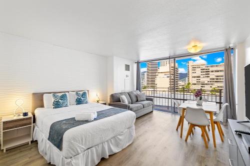 ワイキキ イリカイ マリーナ 写真