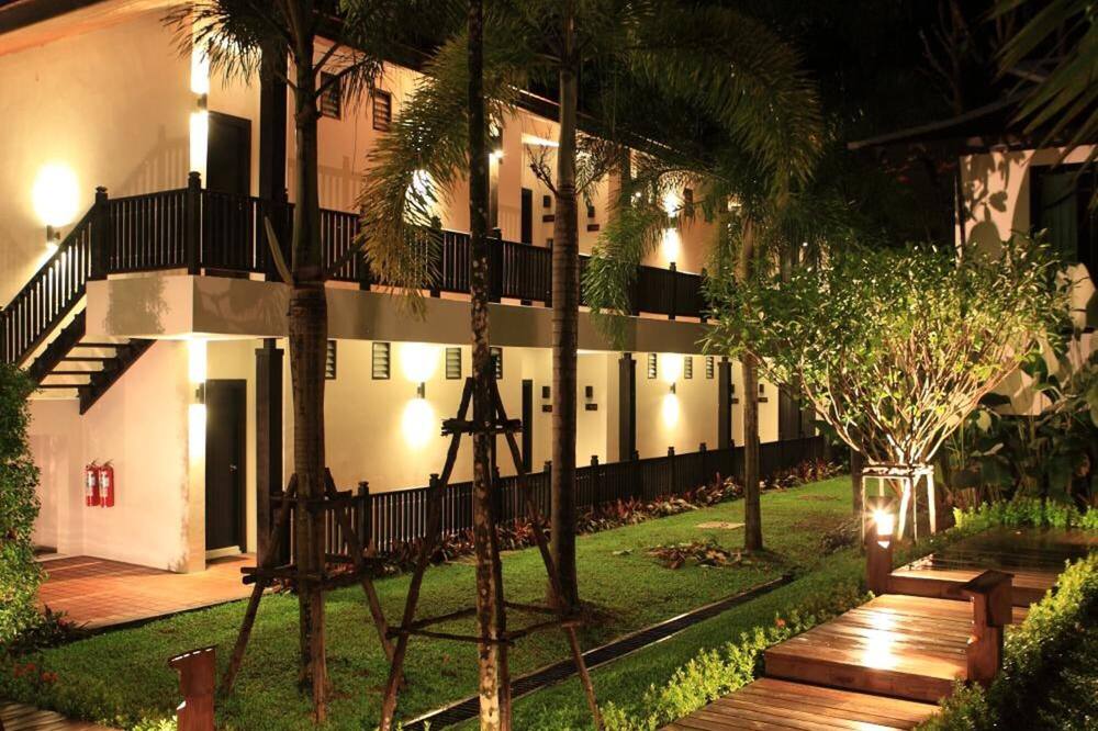 ナムサイ カオスアイ リゾート 写真