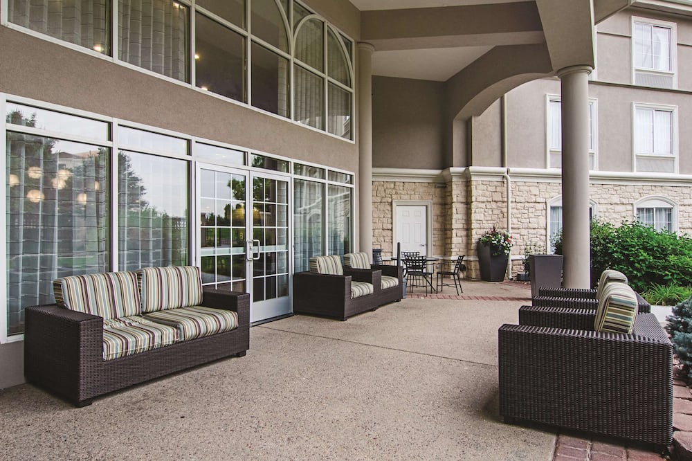 ラ キンタ イン & スイーツ バイ ウィンダム デンバー エアポート DIA 写真