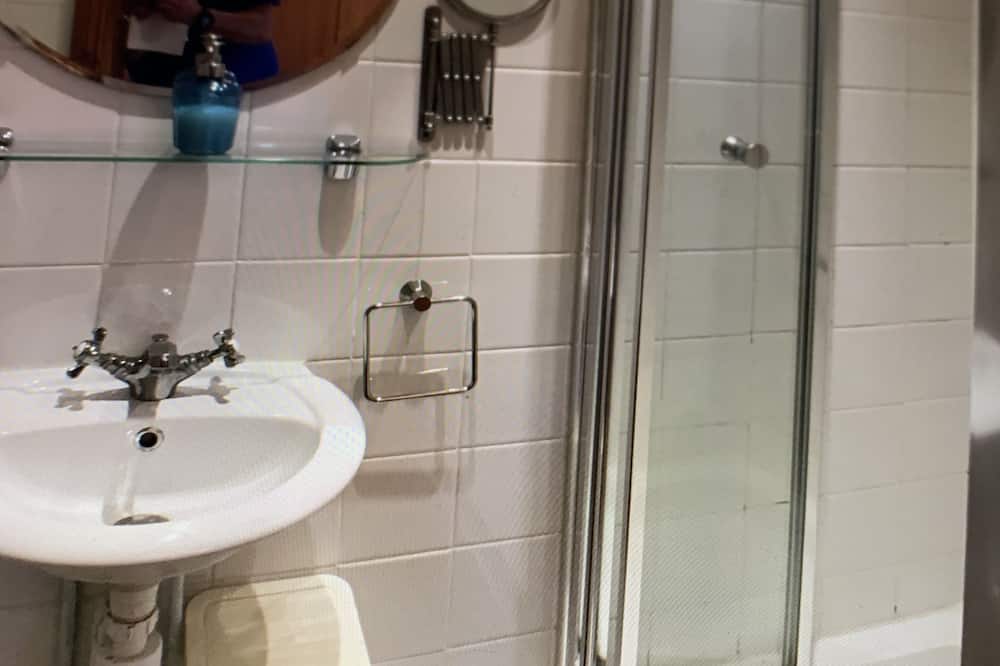 タイロサ ルームズ 写真