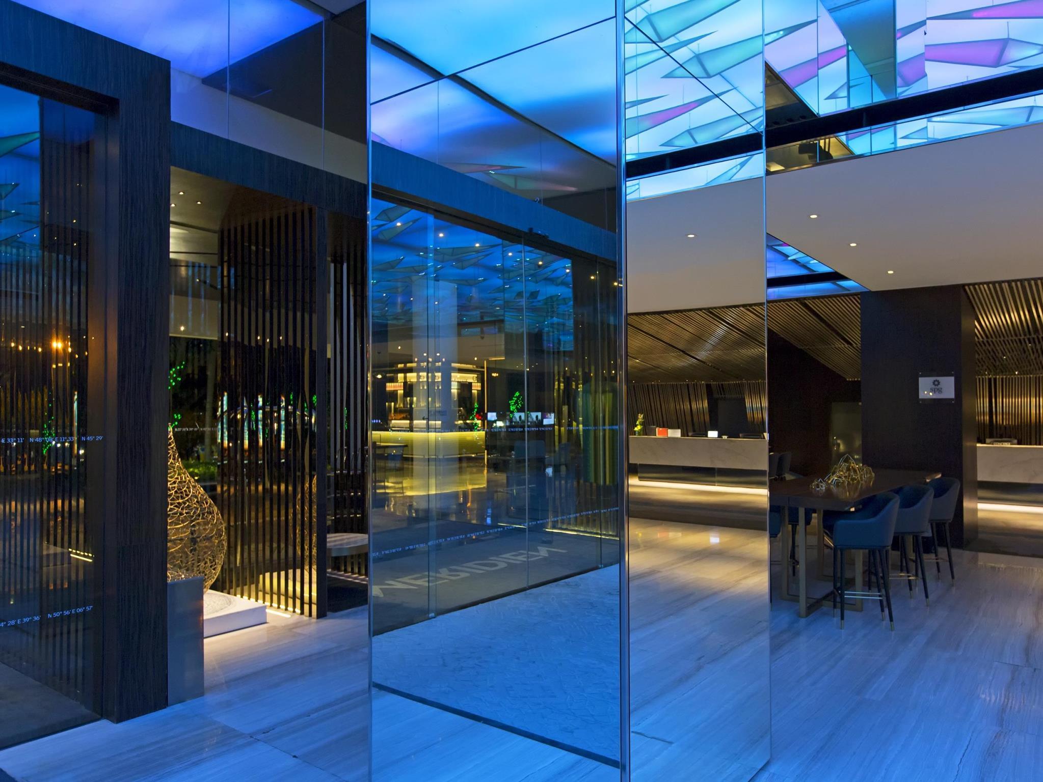 ル メリディアン コタ キナバル 写真