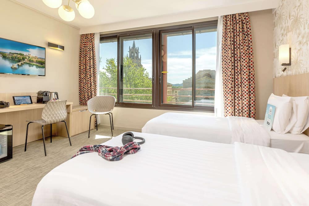 キリヤード アヴィニョン - パレ デ パップ 写真