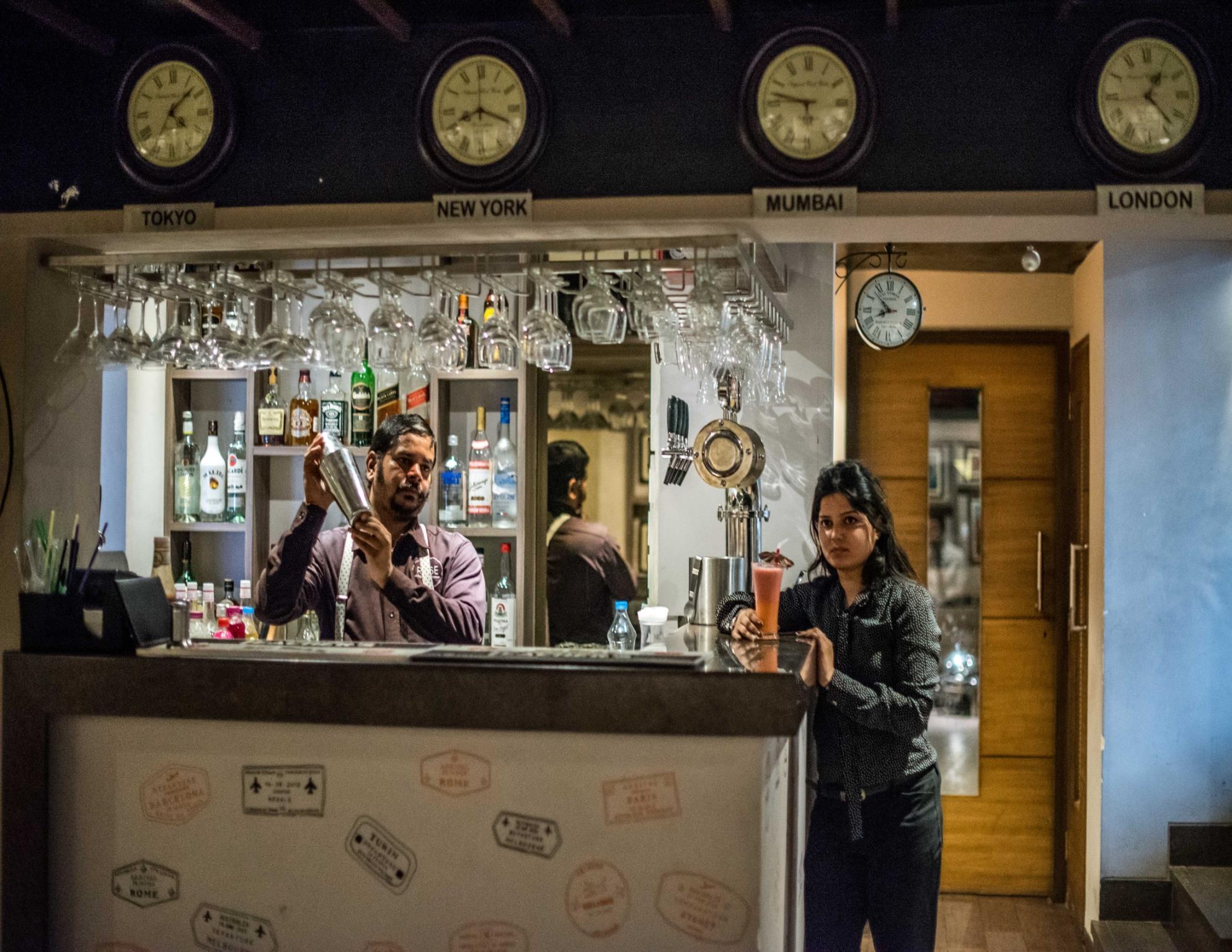 ホテル オリエンタル アスター 写真