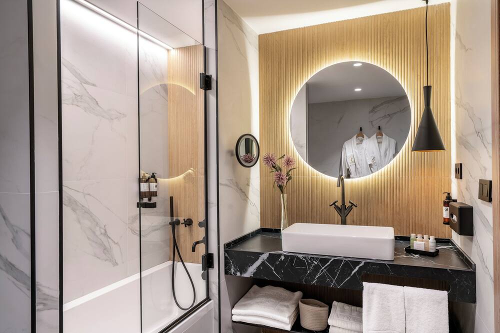 ヴィンチ リス ホテル 写真