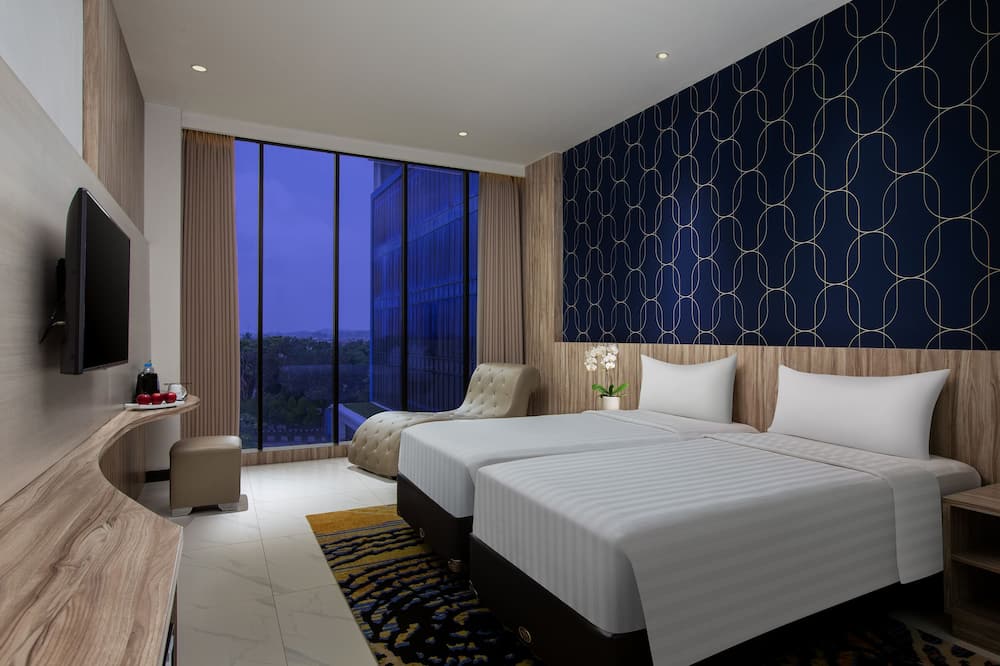 アストン イン タシクマラヤ 写真