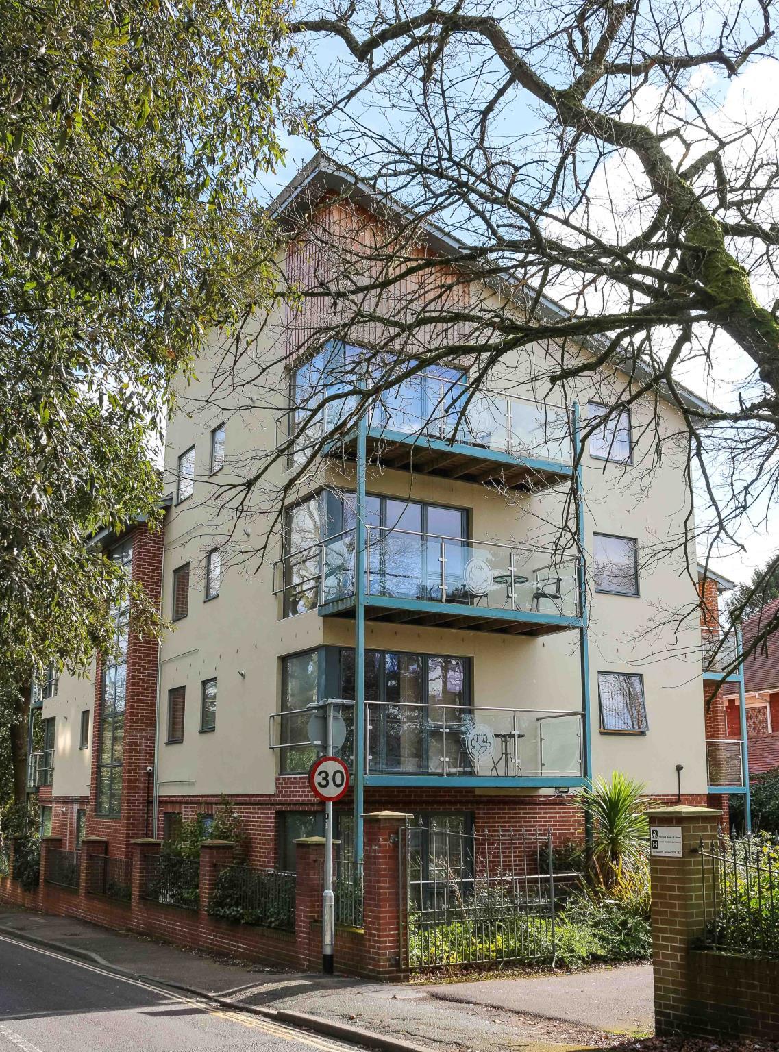 サウスハンプトン サービスド アパートメンツ 写真