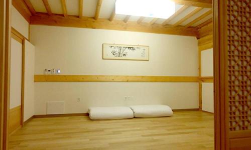 Hwangnamguan Hanok Village 写真