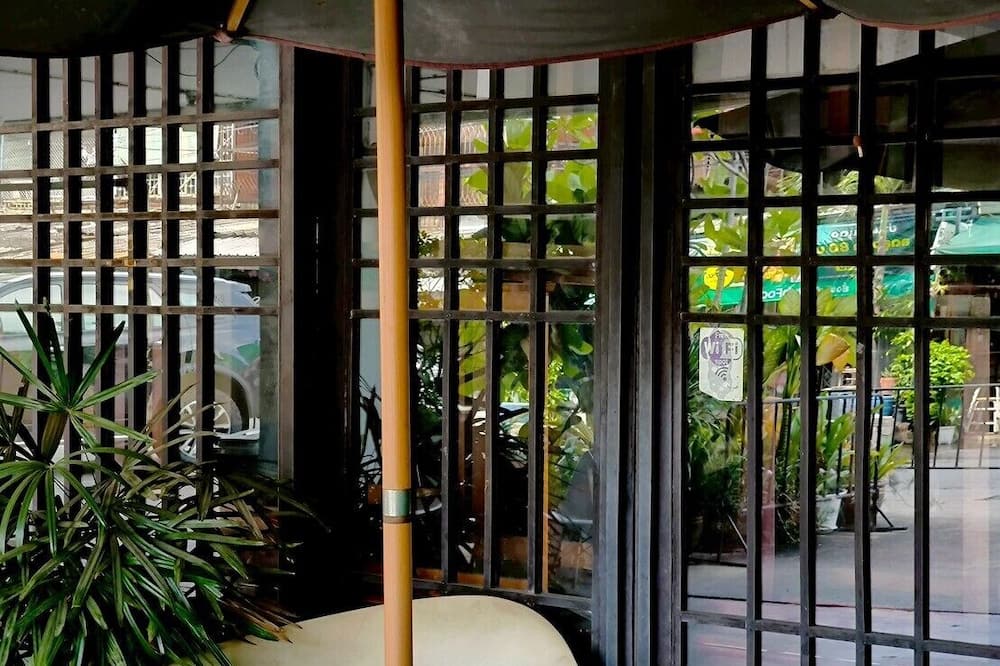 セントリック プレイス ホテル 写真