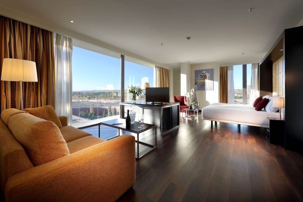 ホテル ユーロスターズ ザラゴーサ 写真