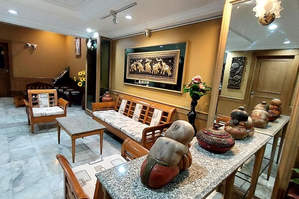 トラベラー イン ホテル 写真