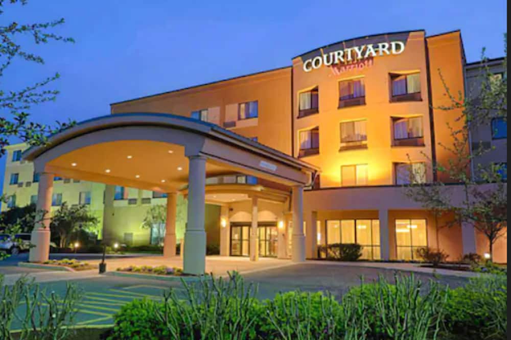 Courtyard by Marriott Salisbury 写真