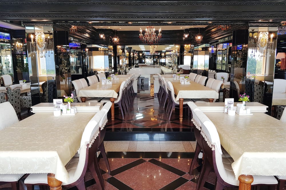 カヤ ホテル 写真