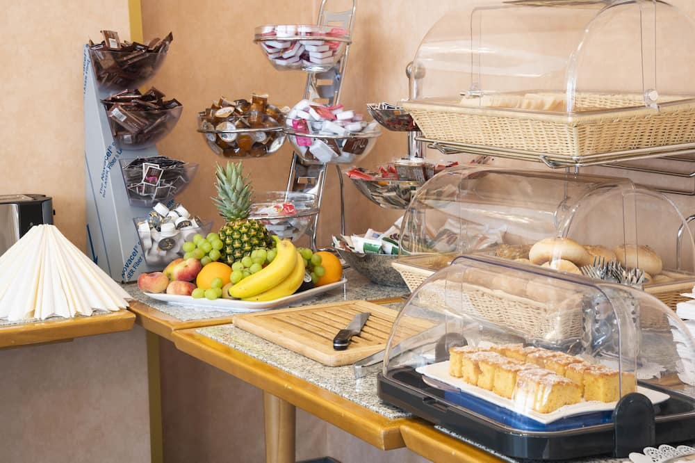 ホテル ハンサ 写真