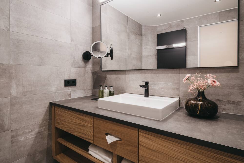 ザ クリスタル ヴァヤ ユニーク 写真