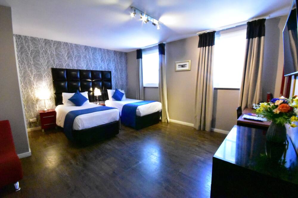 ザ ロイヤル ホテル カーディフ 写真