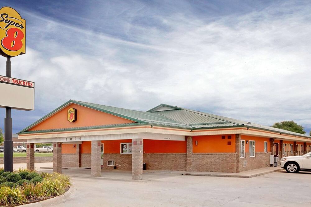 スーパー 8 バイ ウィンダム シロアム スプリングス 写真