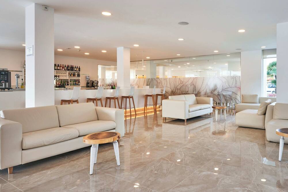 Som Llevant Suites 写真