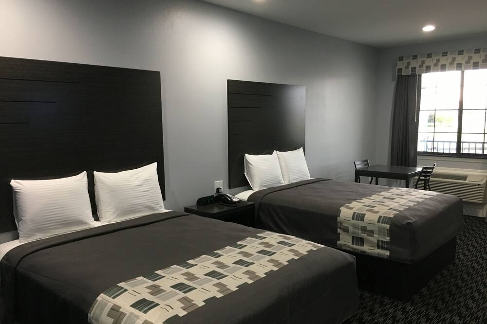 Platinum Inn and Suites 写真
