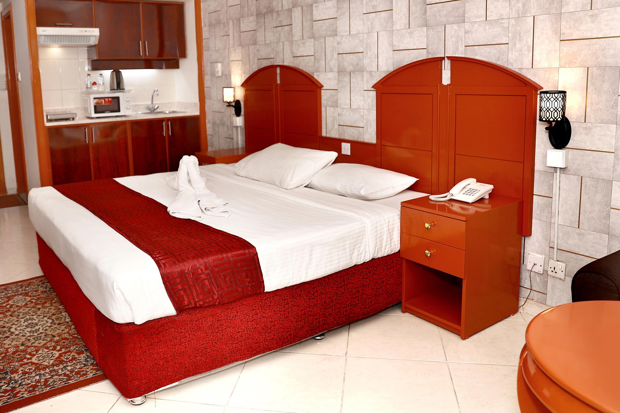 ドルフィン ホテル アパートメンツ 写真