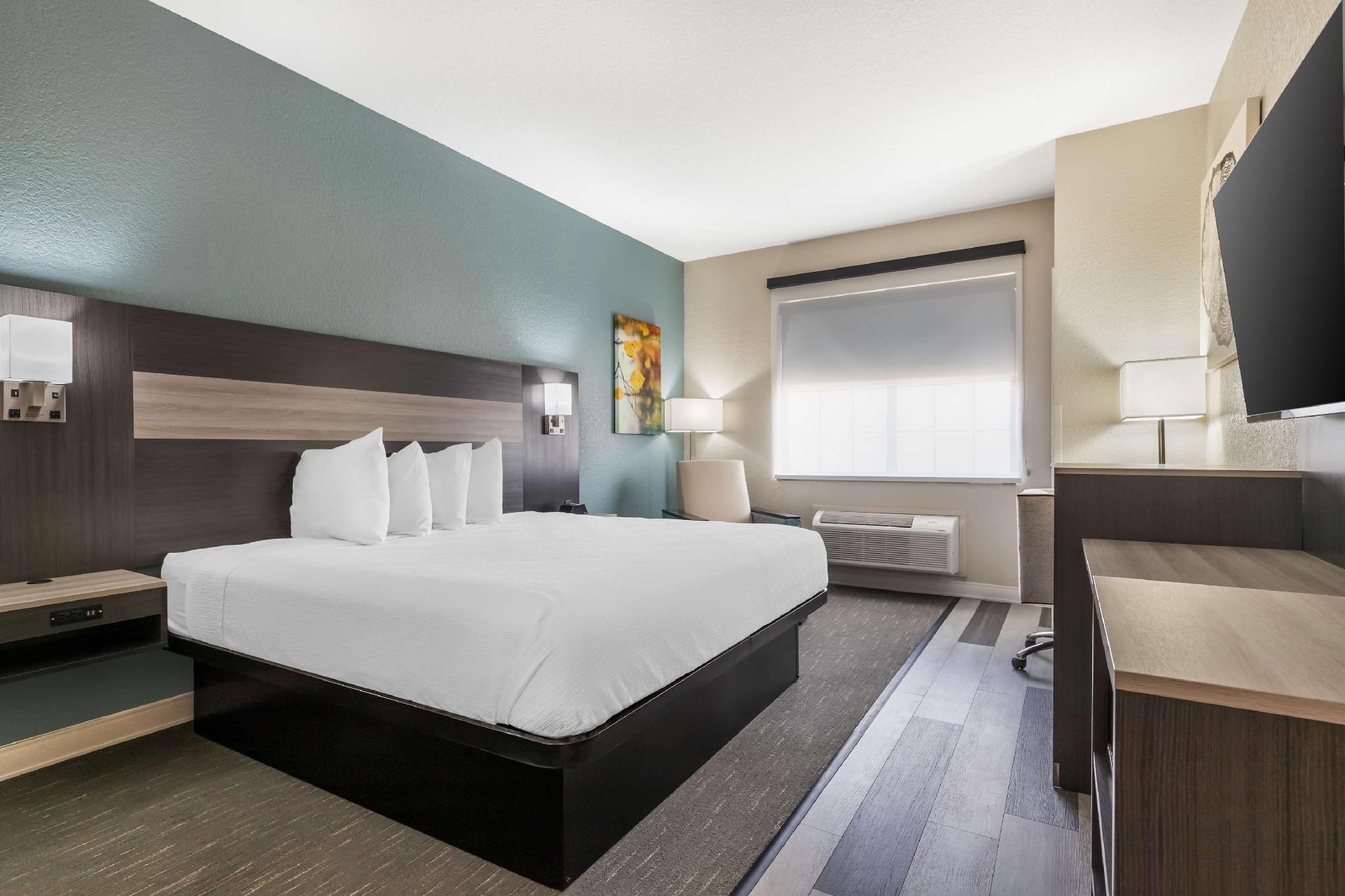Best Western Prime Inn & Suites 写真