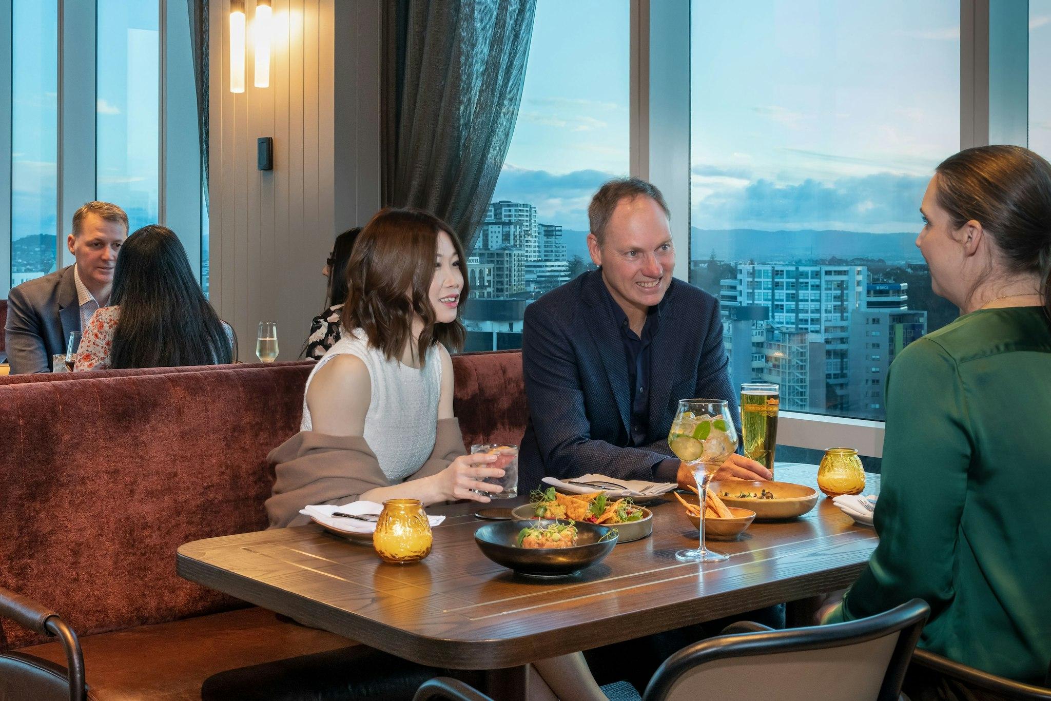 フォー ポインツ バイ シェラトン オークランド 写真