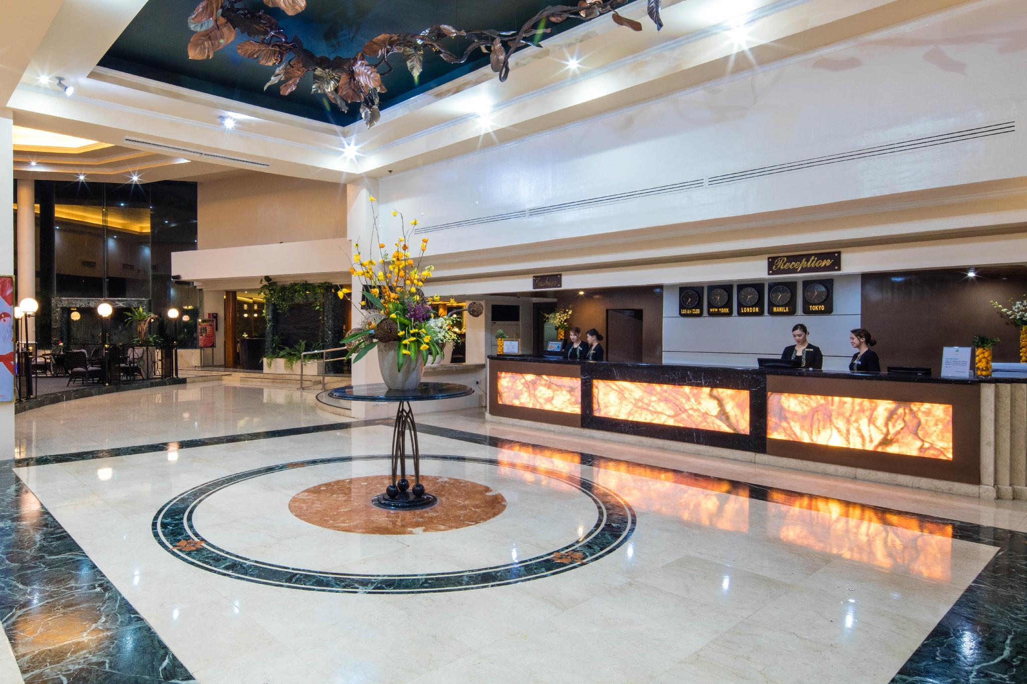 ザ アポ ビュー ホテル 写真