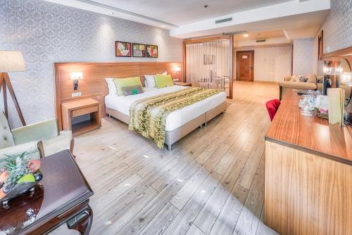 Atakosk Group Hotels 写真