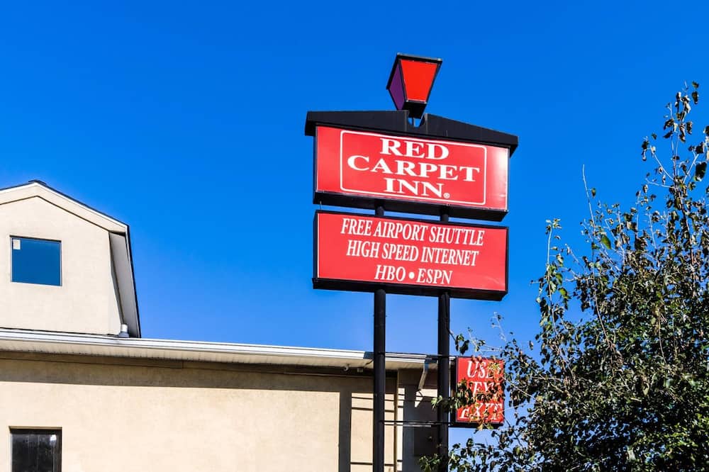 レッド カーペット イン ニューアーク アービントン、ニュージャージー 写真