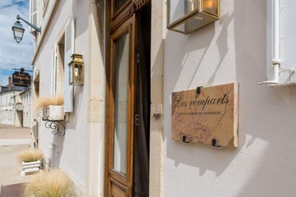 レ ロンパール オテルズ エ ドゥミュール イストリーク 写真