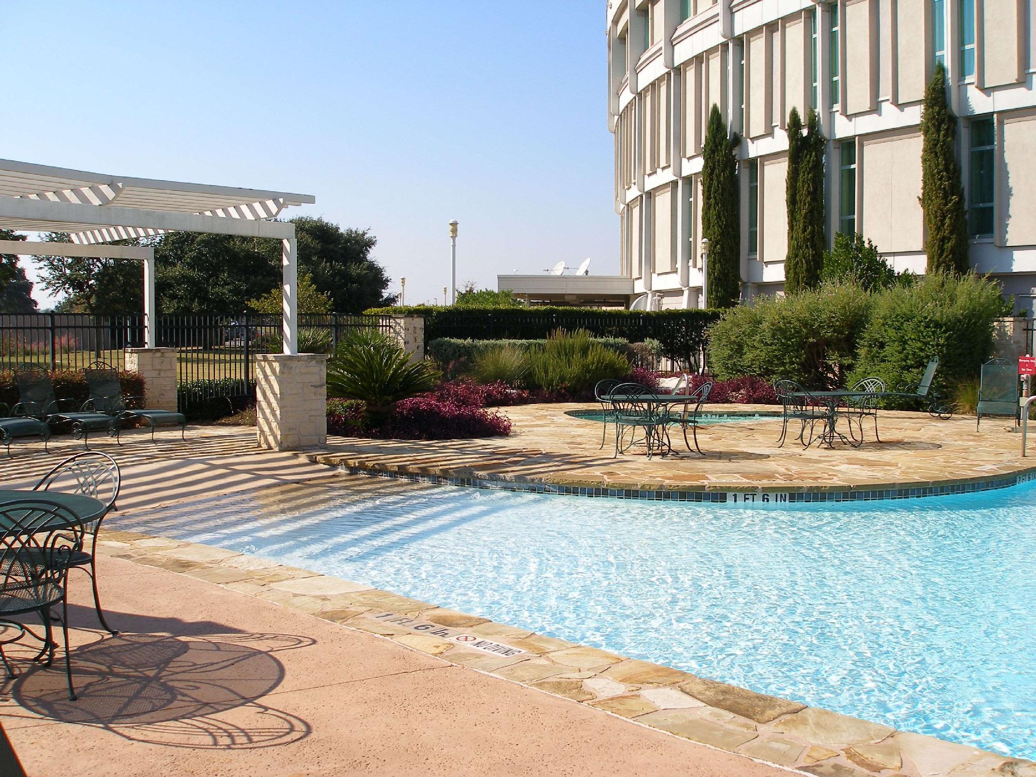 Hilton Austin Airport 写真