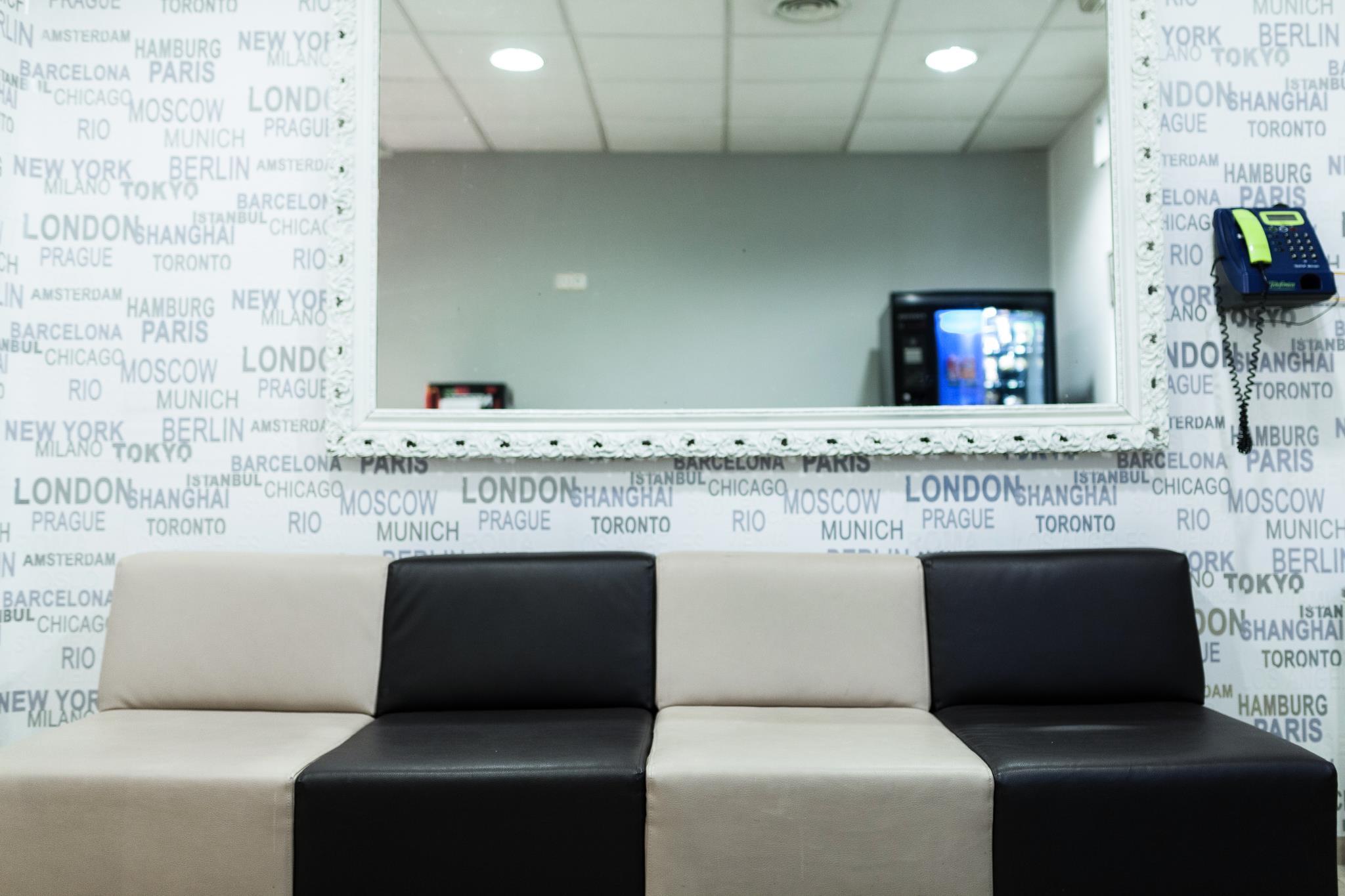 オスタル ホセフィナ 写真