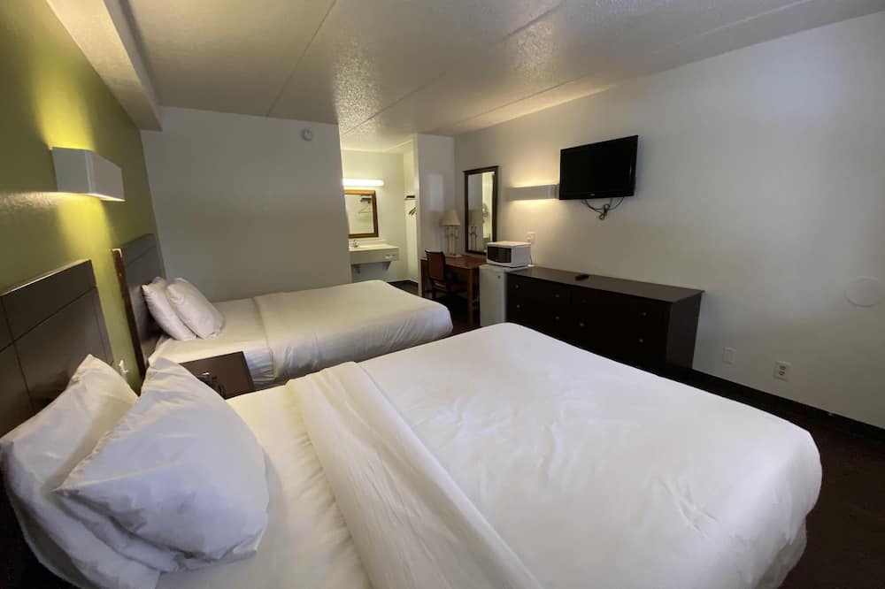 スカイライト イン クリーブランド - ウィロビー 写真