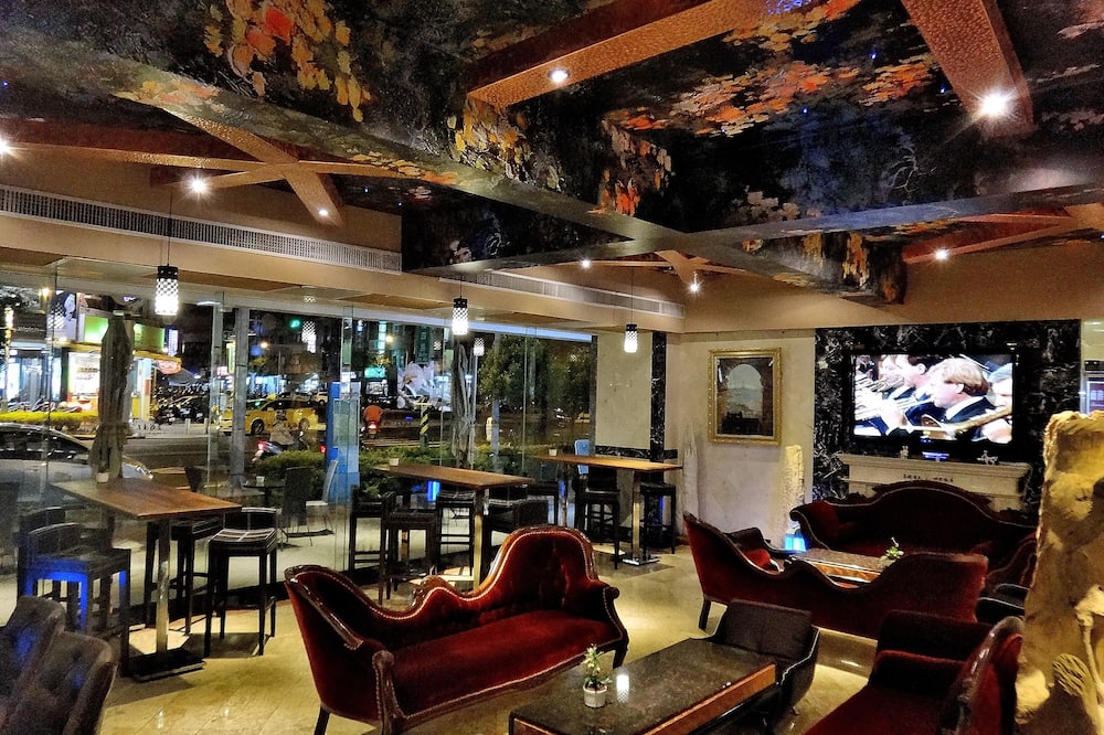 キングシップ ホテル カオション インター コンチネンタル 写真