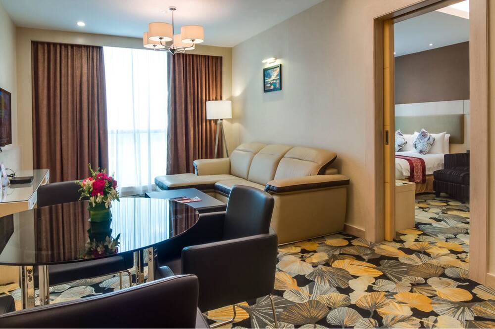 インペリアル ホテル 写真