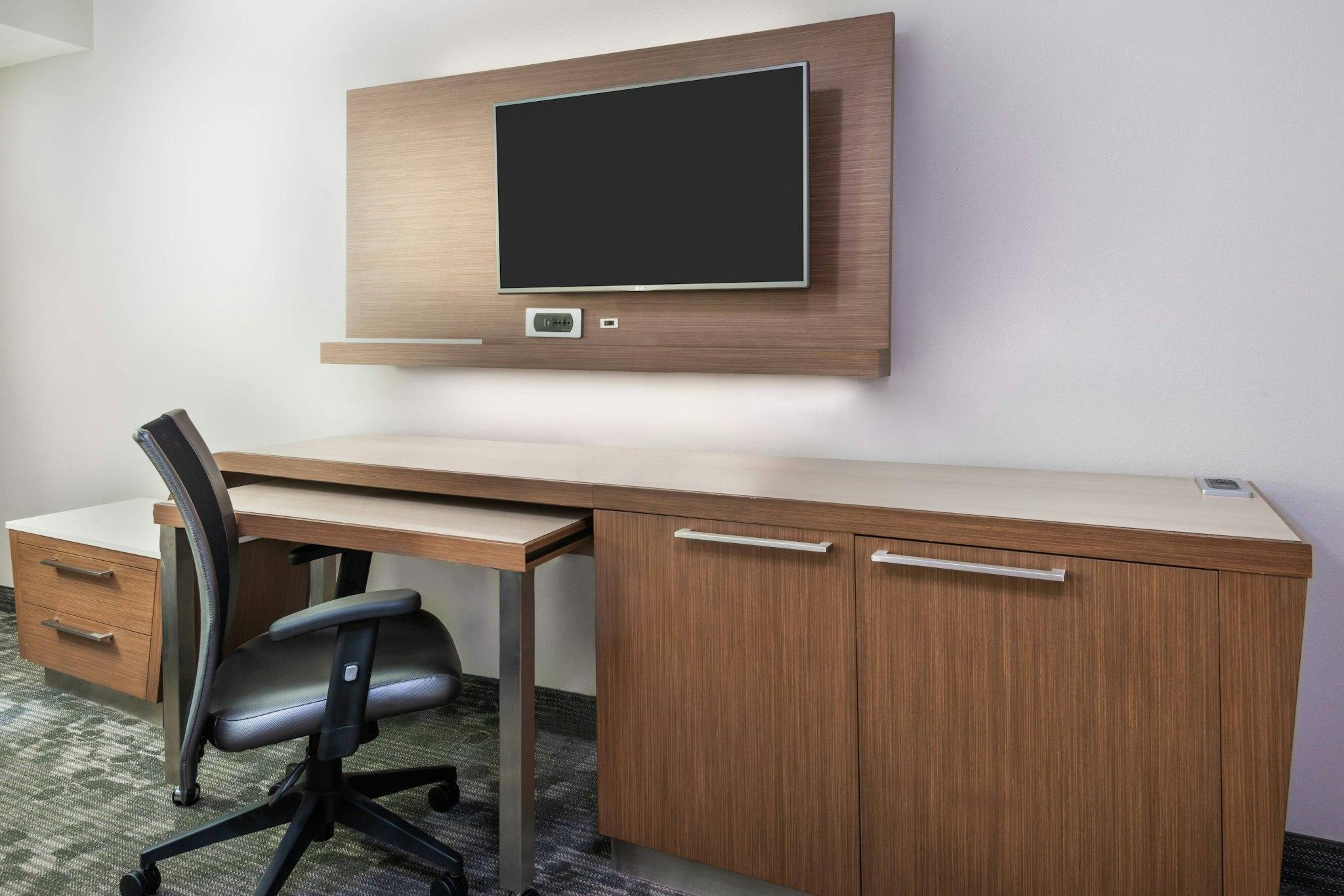 Courtyard by Marriott Lafayette Airport 写真