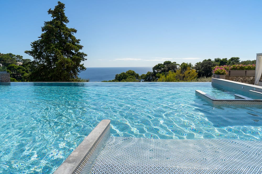 ホテル マメラ 写真