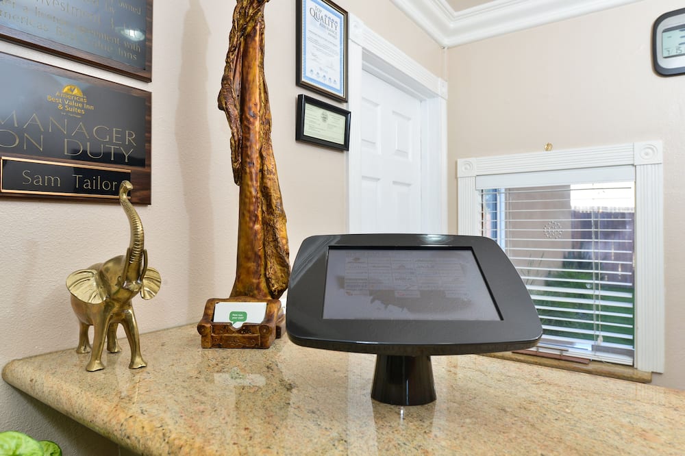 イン バイ ザ SFO 写真