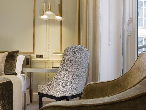 ル ナルシス ブラン 写真