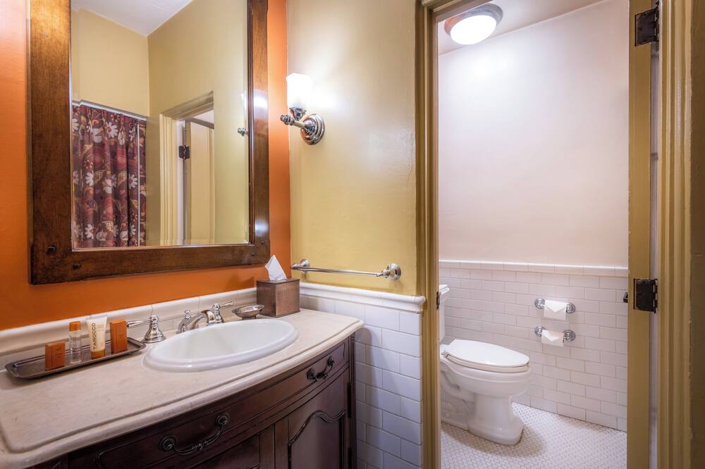 ジ アワニー 写真